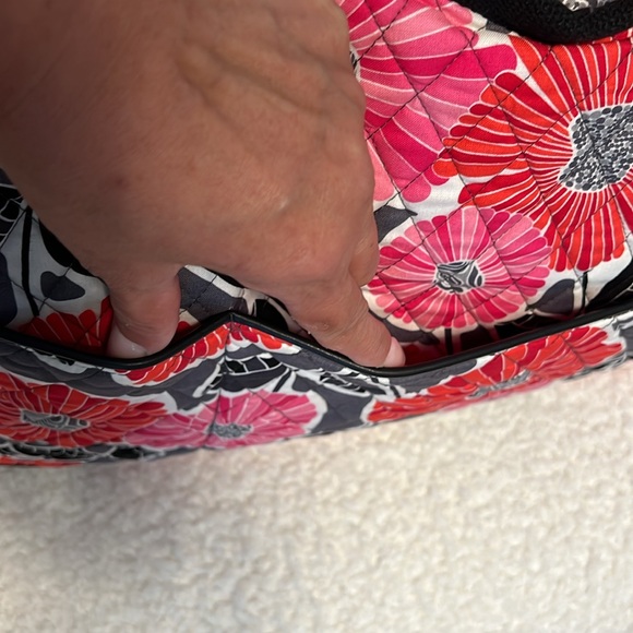 Vera Bradley Carryall Travel Bag Cheery Blossoms - Picture 8 of 10